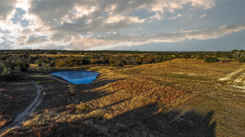 9 Miller Creek Bluff Briggs, TX 78608