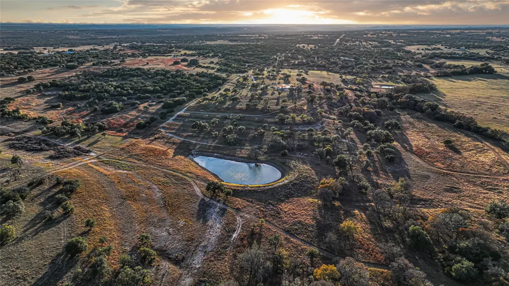 9 Miller Creek Bluff Briggs, TX 78608