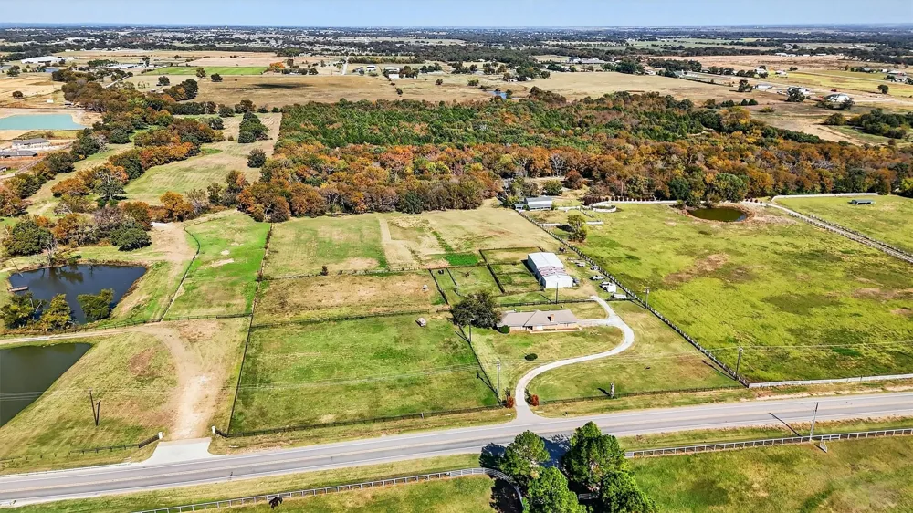 1937 Spring Hill Road Aubrey, TX 76227