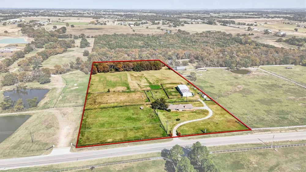 1937 Spring Hill Road Aubrey, TX 76227