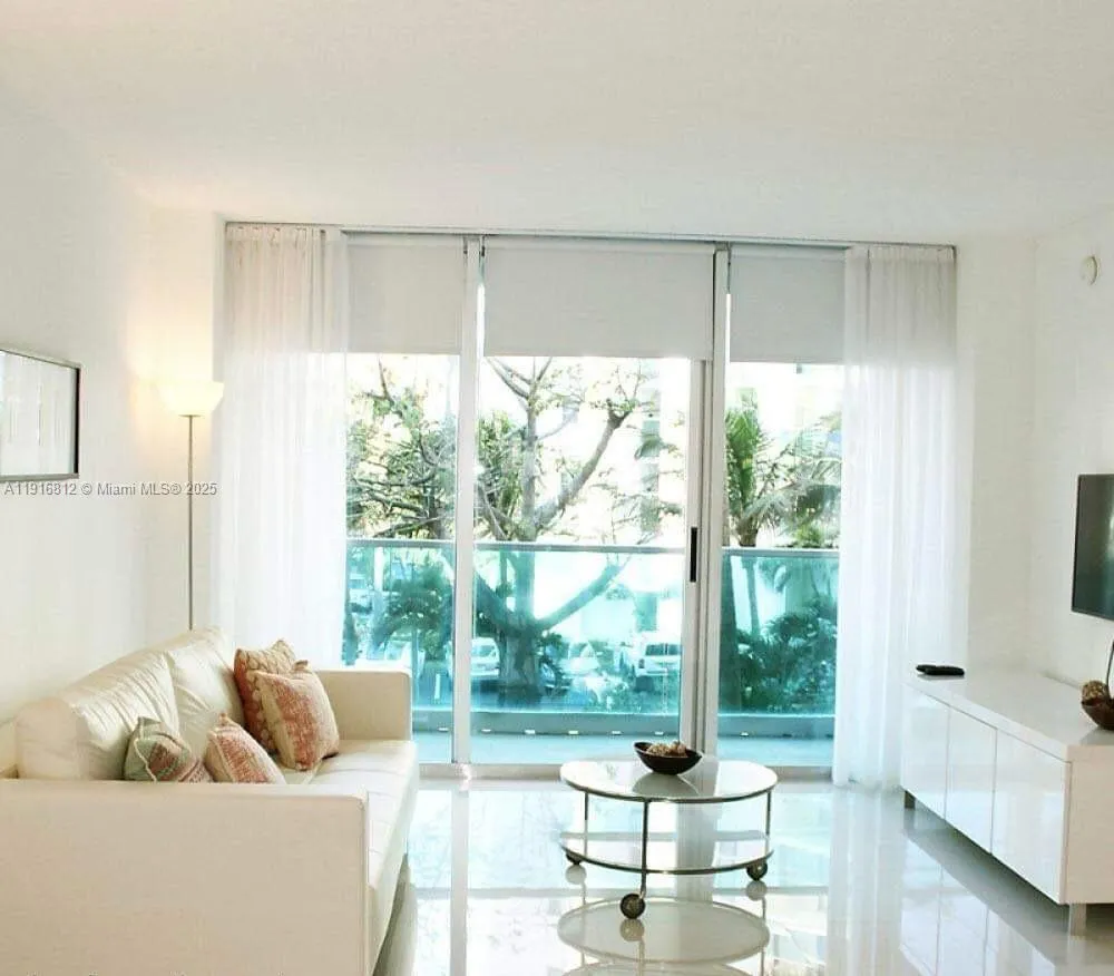4001 S Ocean Dr #2H Hollywood, FL 33019