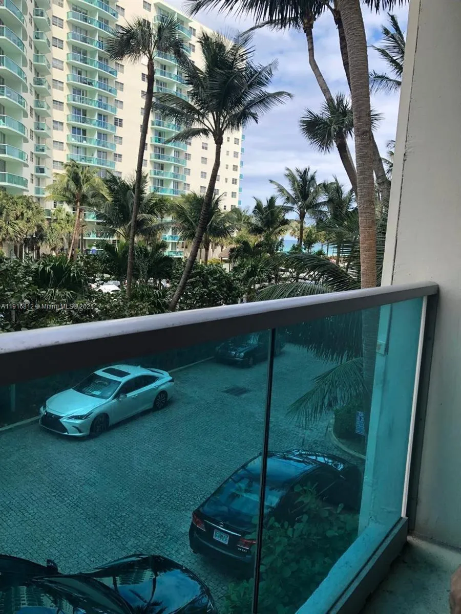 4001 S Ocean Dr #2H Hollywood, FL 33019