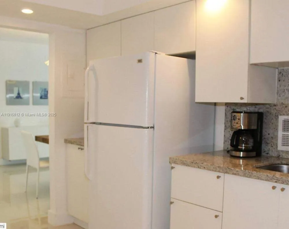 4001 S Ocean Dr #2H Hollywood, FL 33019