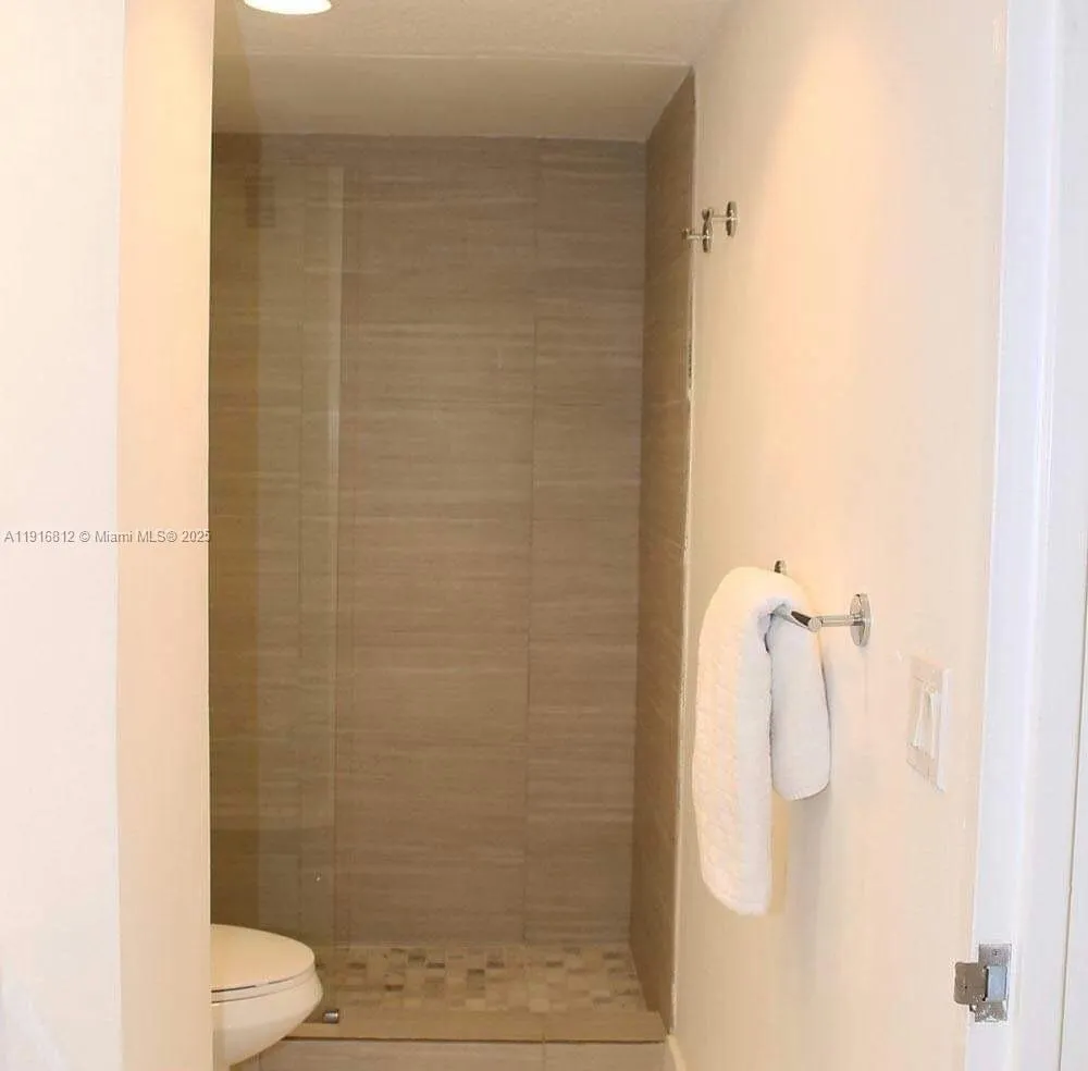 4001 S Ocean Dr #2H Hollywood, FL 33019