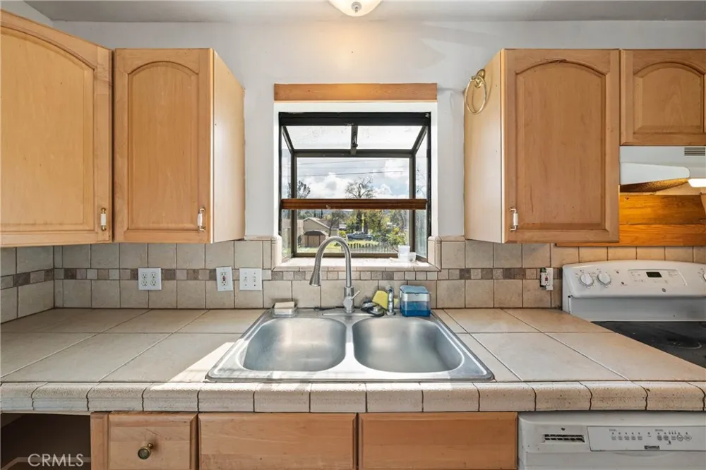 70 Shaul Street Clearlake Oaks, CA 95423