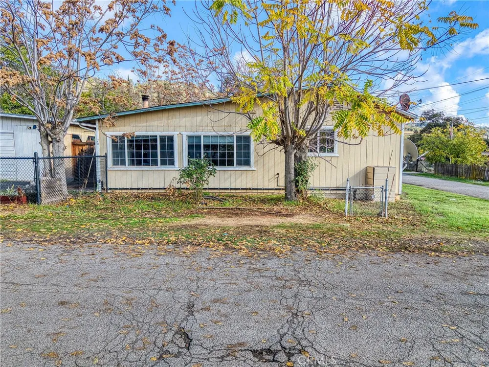 70 Shaul Street Clearlake Oaks, CA 95423