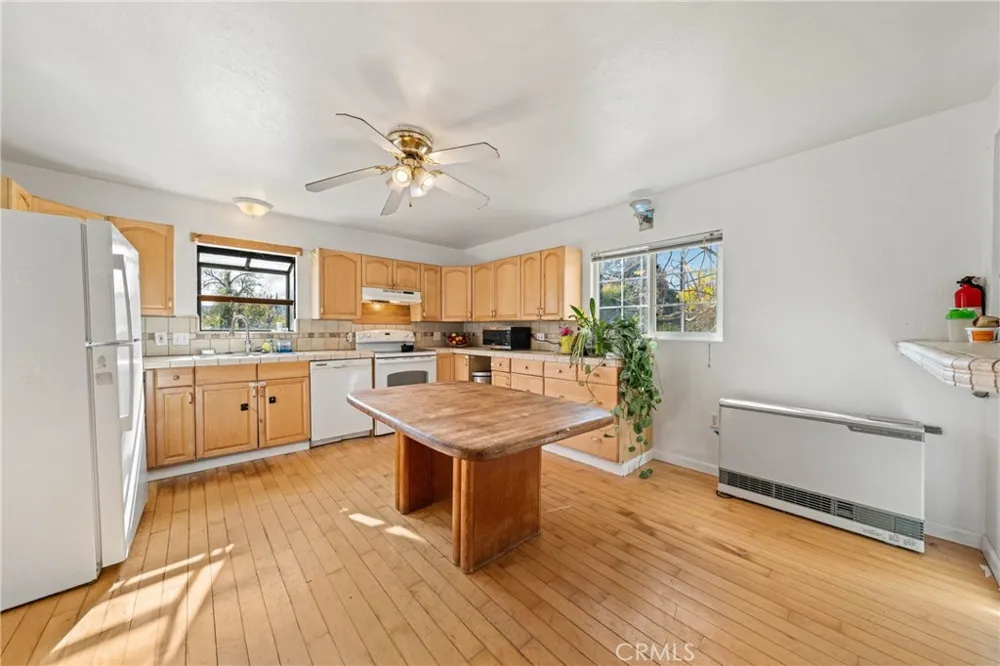 70 Shaul Street Clearlake Oaks, CA 95423