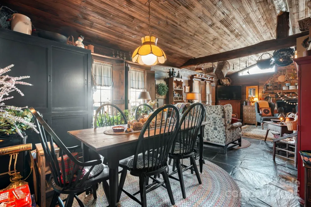 901 Union Street Maiden, NC 28650