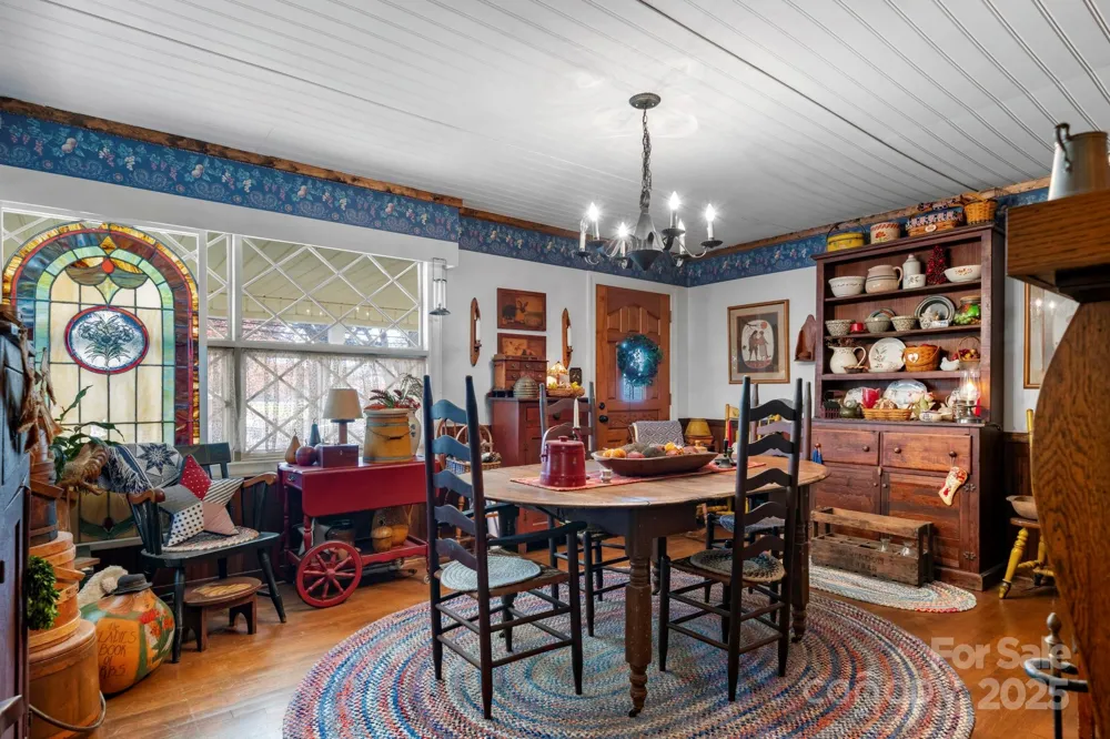901 Union Street Maiden, NC 28650