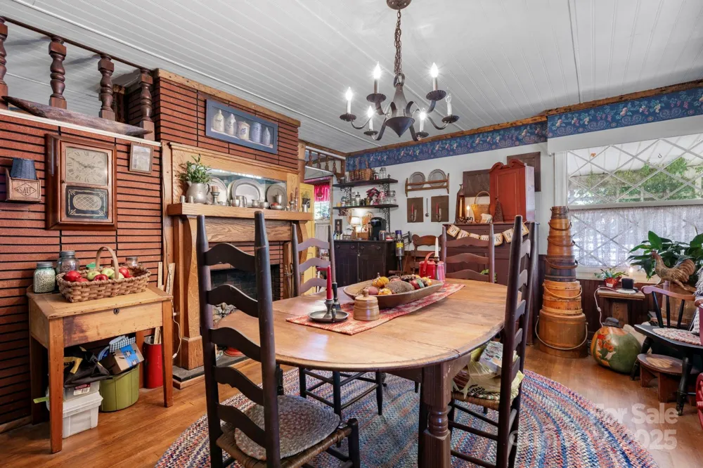 901 Union Street Maiden, NC 28650