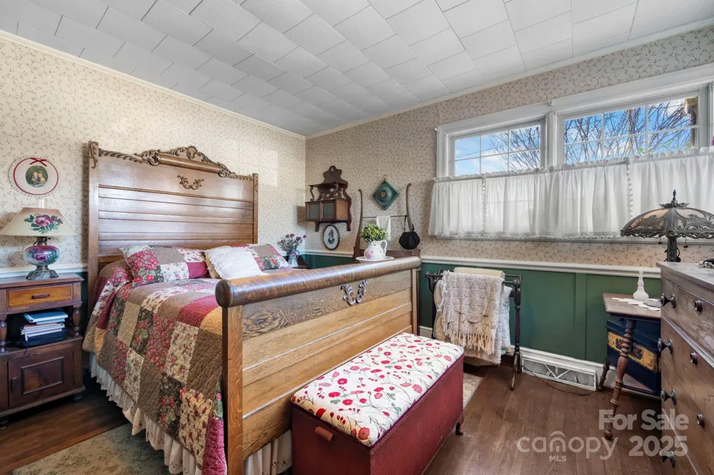 901 Union Street Maiden, NC 28650