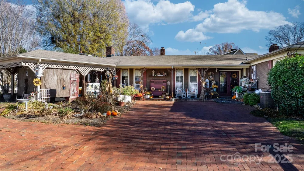 901 Union Street Maiden, NC 28650