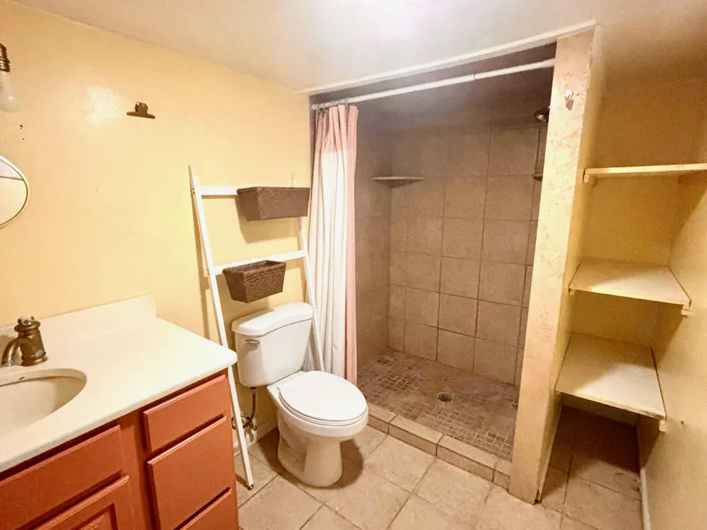 2106 Forest Drive Portage, MI 49002
