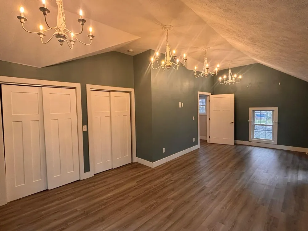 2106 Forest Drive Portage, MI 49002