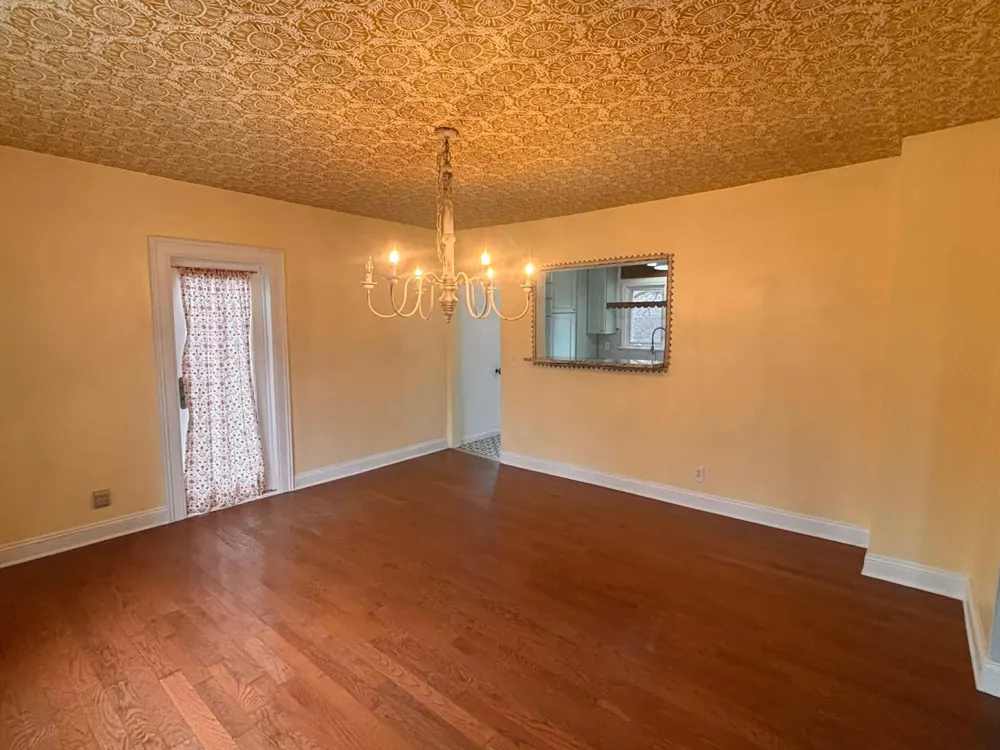 2106 Forest Drive Portage, MI 49002