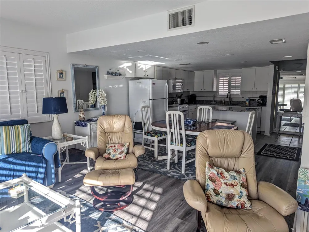 815 OCEAN SHORE BOULEVARD #11A Ormond Beach, FL 32176