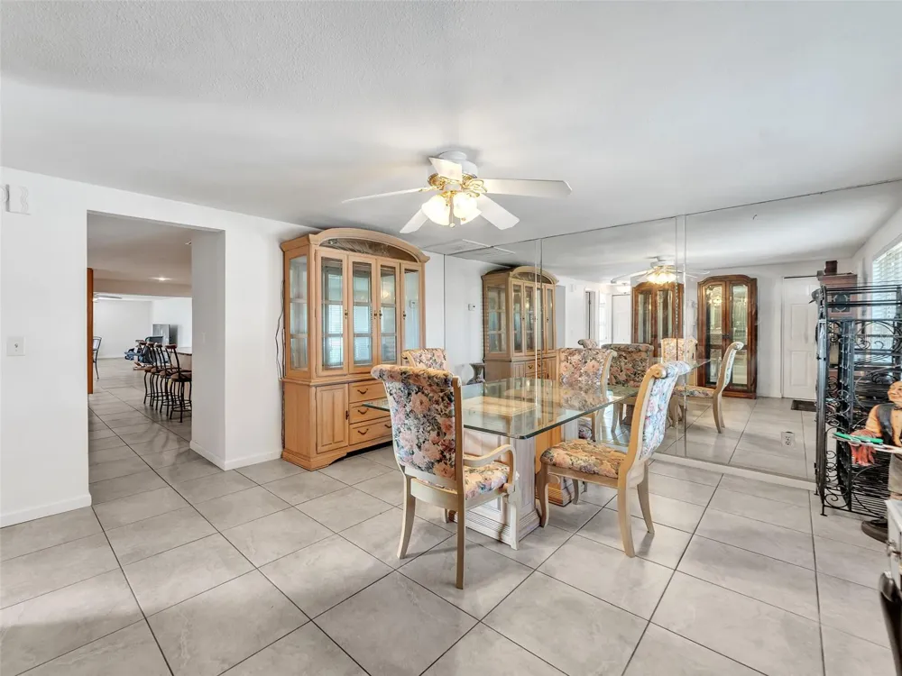 3509 KING GEORGE LANE Seffner, FL 33584