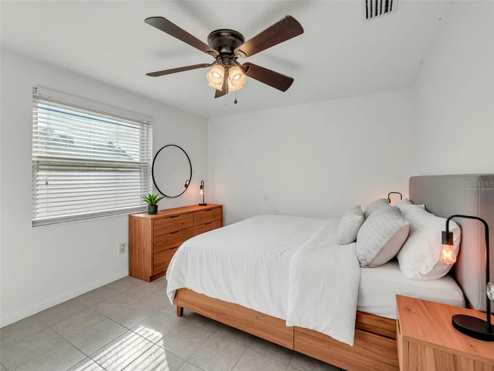 3509 KING GEORGE LANE Seffner, FL 33584