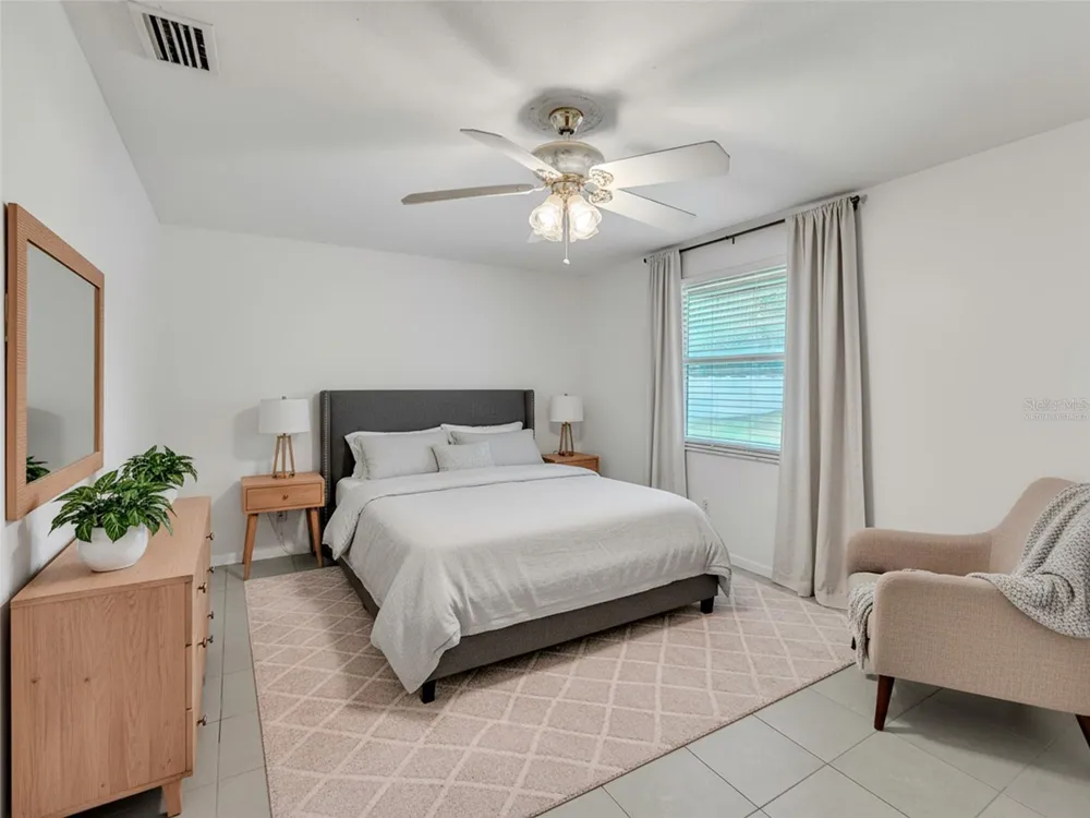 3509 KING GEORGE LANE Seffner, FL 33584