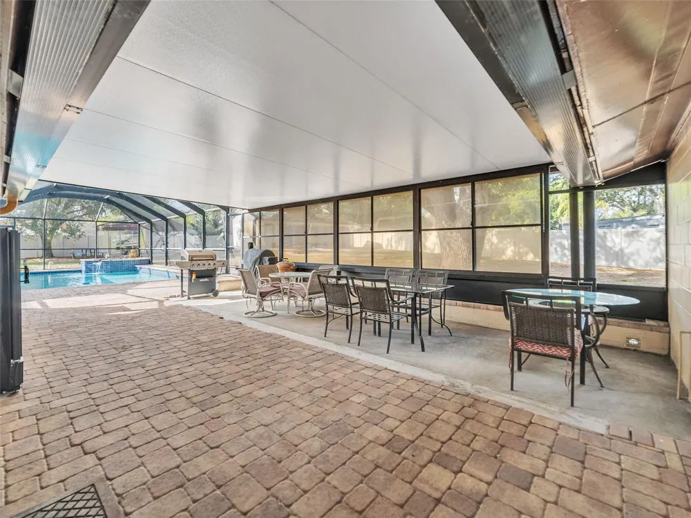 3509 KING GEORGE LANE Seffner, FL 33584