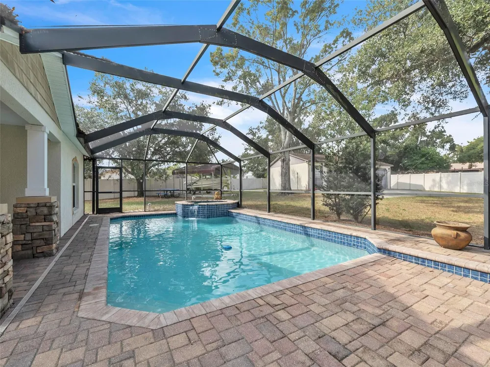 3509 KING GEORGE LANE Seffner, FL 33584