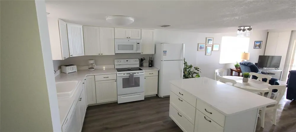 815 OCEAN SHORE BOULEVARD #12B Ormond Beach, FL 32176