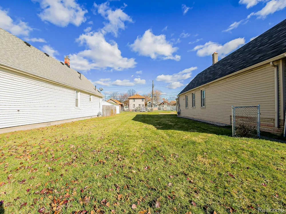 75 E Henry Street River Rouge City, MI 48218