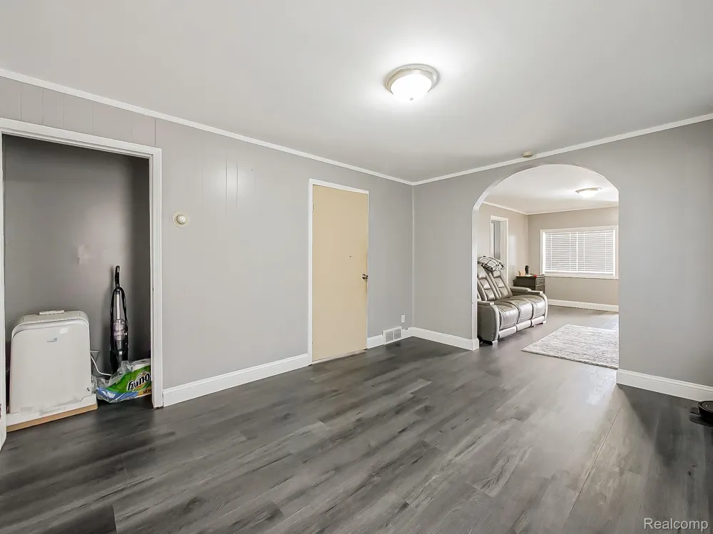 75 E Henry Street River Rouge City, MI 48218