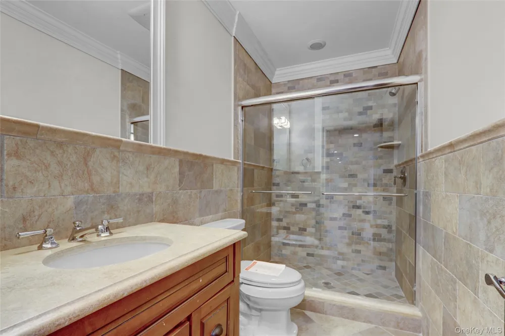 119 Wheatley Road Old Westbury, NY 11568
