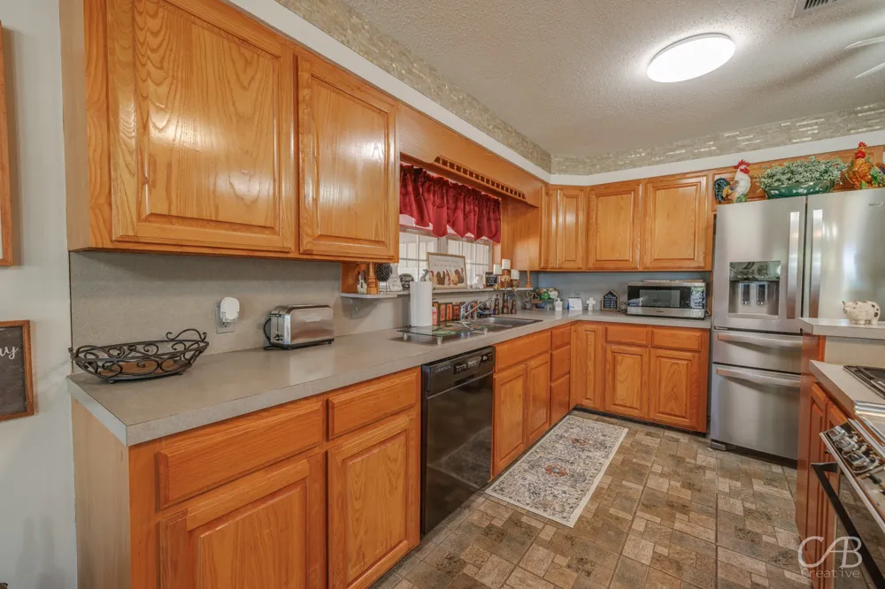 155 Lakeview Drive Coleman, TX 76834