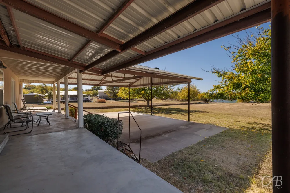155 Lakeview Drive Coleman, TX 76834