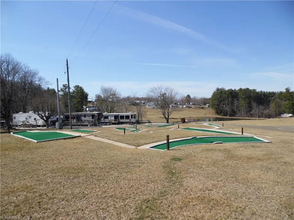 184 Club House Drive Ennice, NC 28623