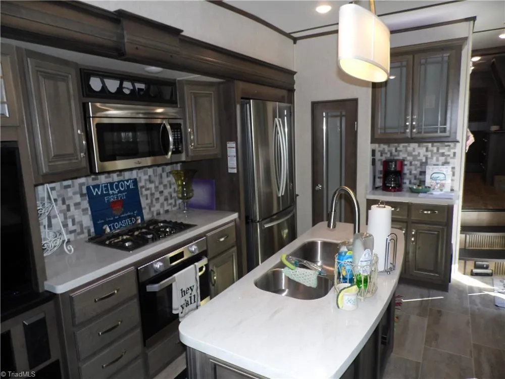 184 Club House Drive Ennice, NC 28623
