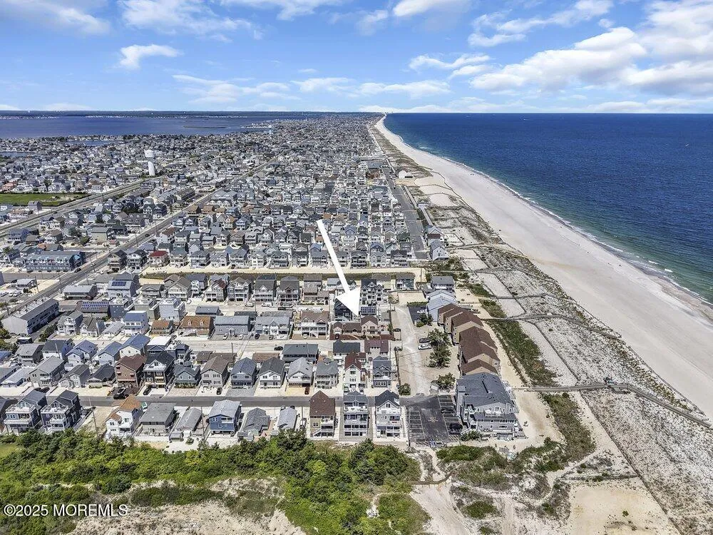 2 Holiday Road Ortley Beach, NJ 08751
