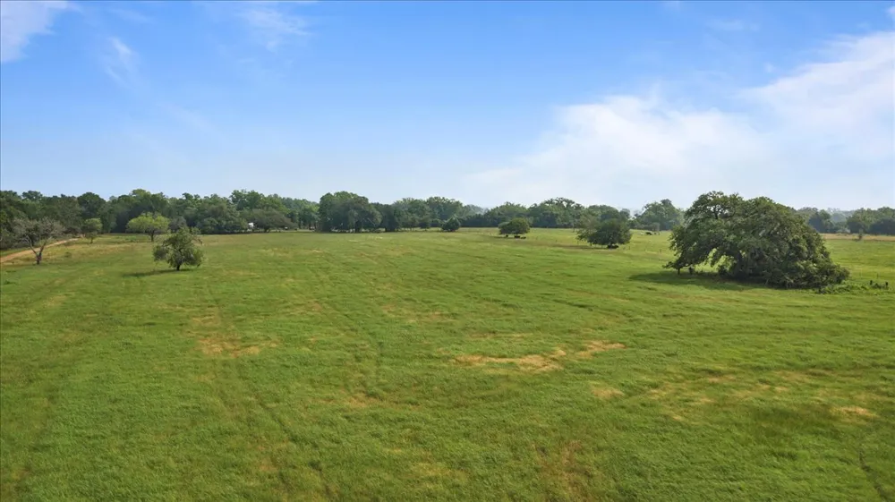 1436 Fm 2571 Smithville, TX 78957