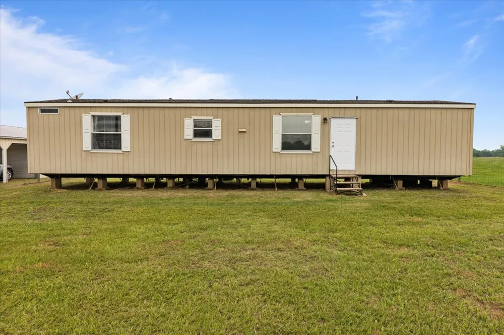 1436 Fm 2571 Smithville, TX 78957