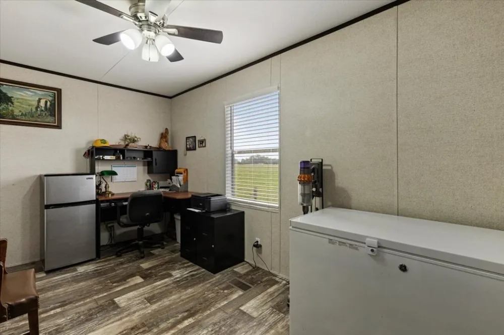 1436 Fm 2571 Smithville, TX 78957