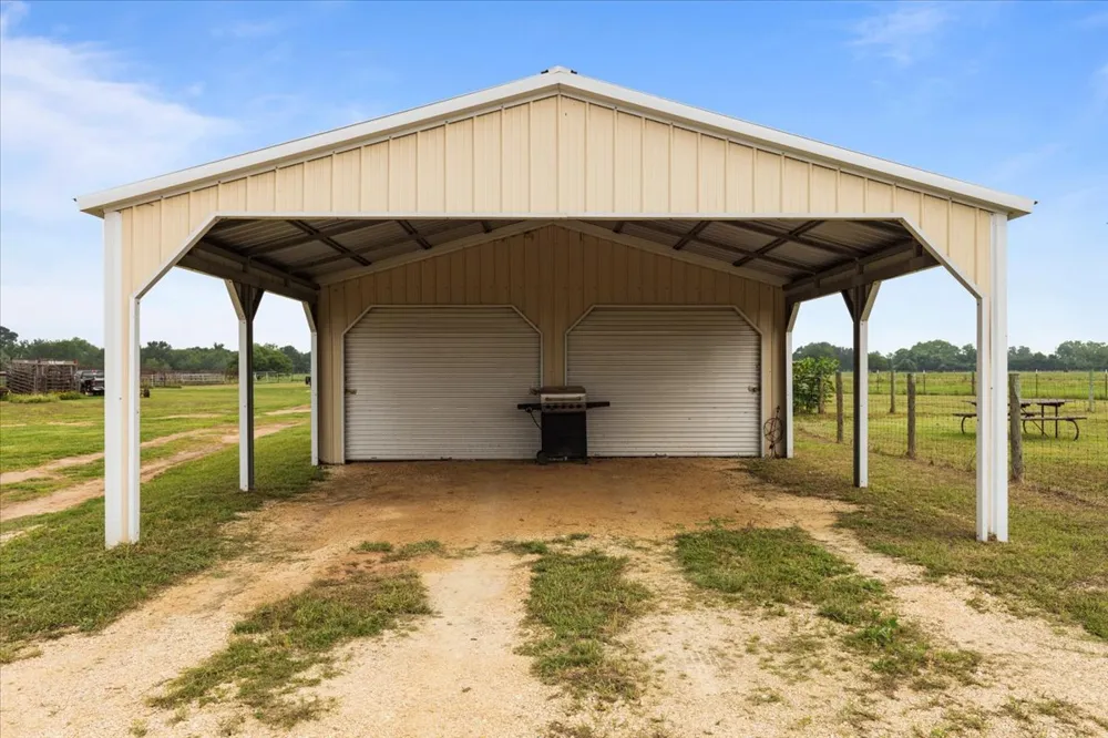 1436 Fm 2571 Smithville, TX 78957