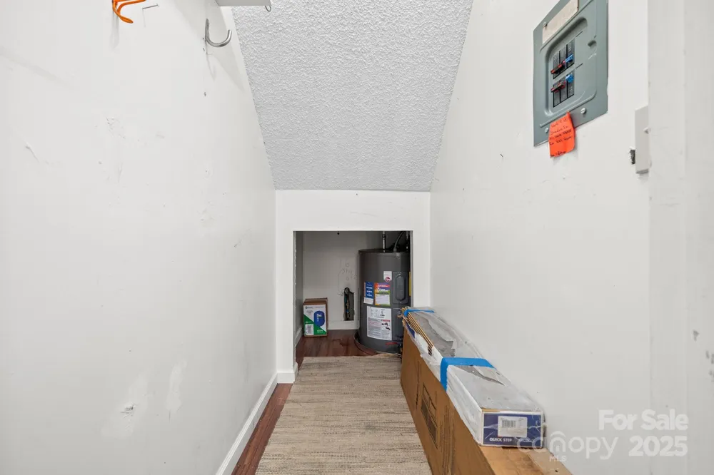 27 Capri Lane #15-D Hendersonville, NC 28791