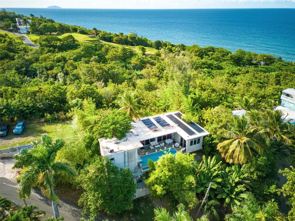 PR 413 SOLAR C BO. PUNTAS Rincon, PR 00677