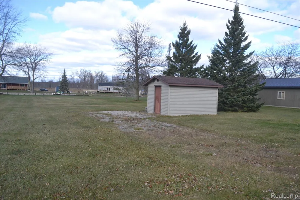 2347 E Bay Ridge Drive Au Gres City, MI 48703