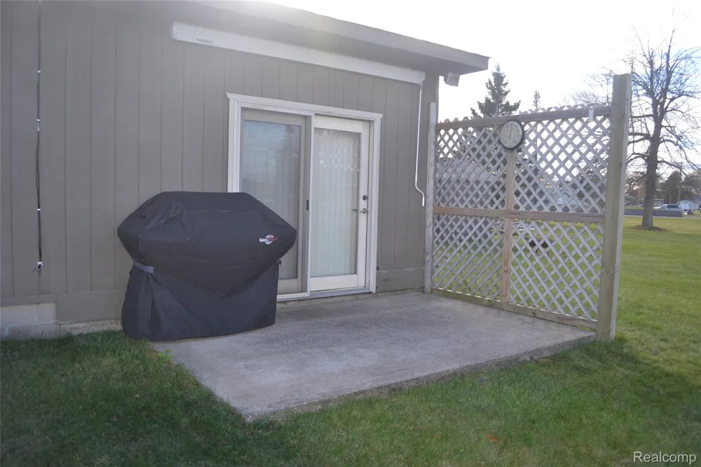 2347 E Bay Ridge Drive Au Gres City, MI 48703