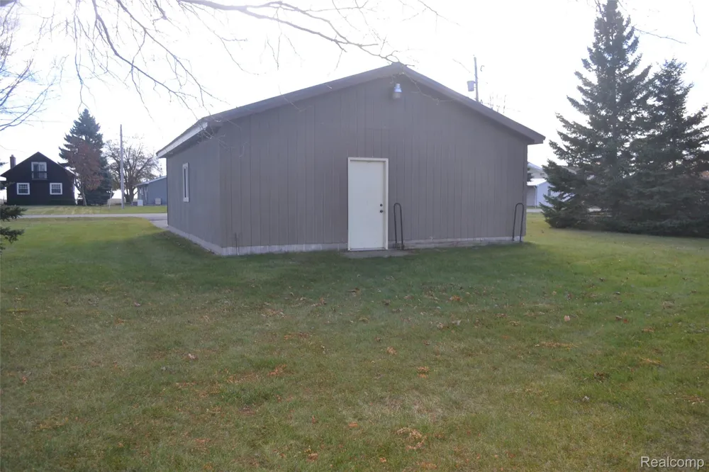 2347 E Bay Ridge Drive Au Gres City, MI 48703