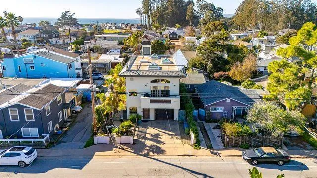 131 30th Avenue Santa Cruz, CA 95062