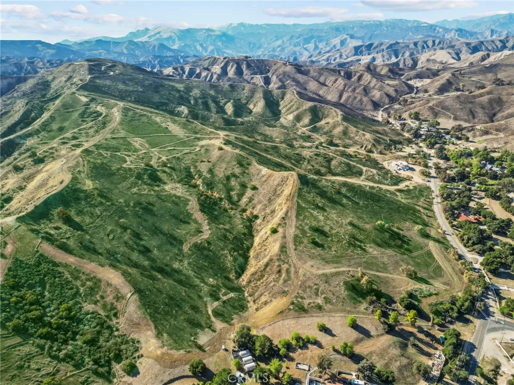 1 Burlwood Castaic, CA 91384