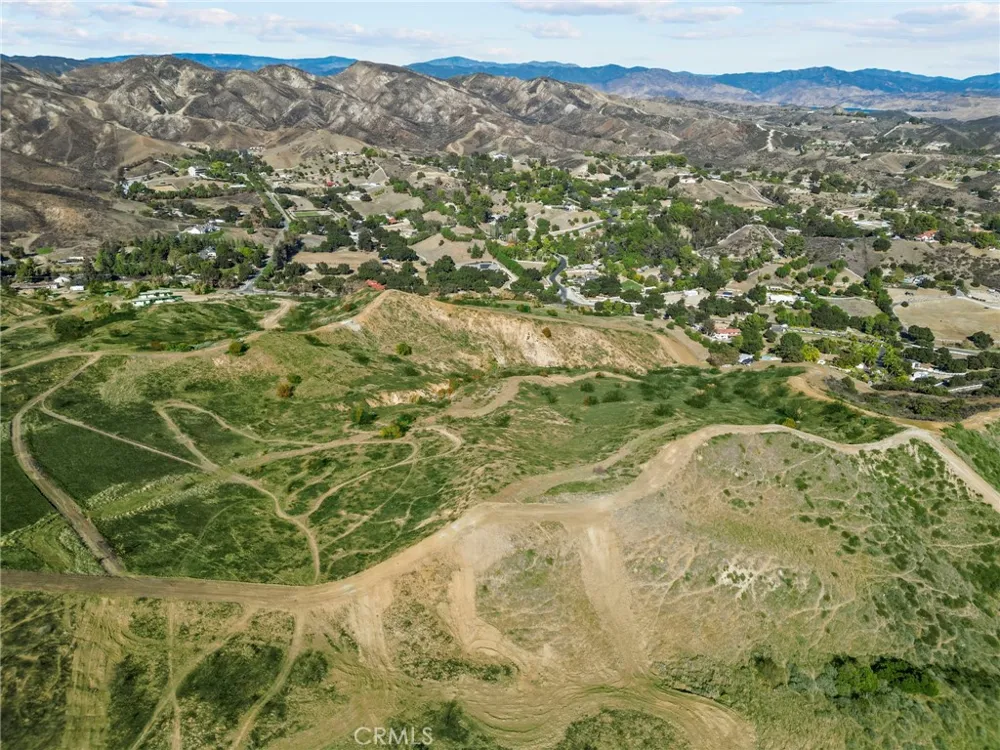 1 Burlwood Castaic, CA 91384