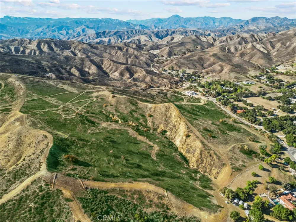 2 Burlwood Castaic, CA 91384
