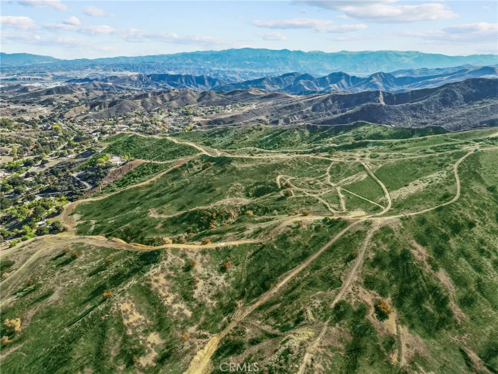 2 Burlwood Castaic, CA 91384