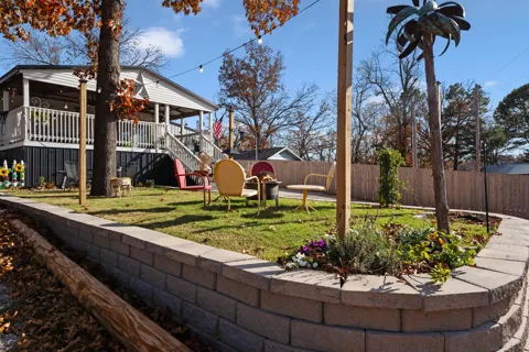 392 Kiawa Drive