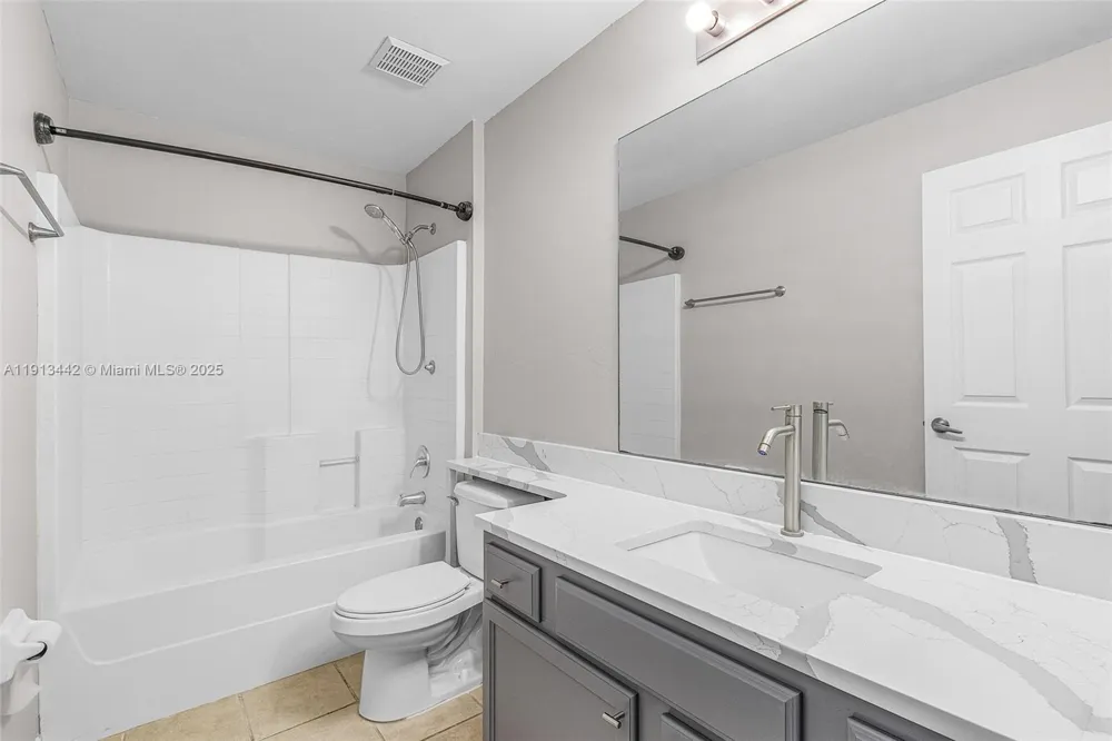 2412 Millie Ave #2412 Lehigh Acres, FL 33973